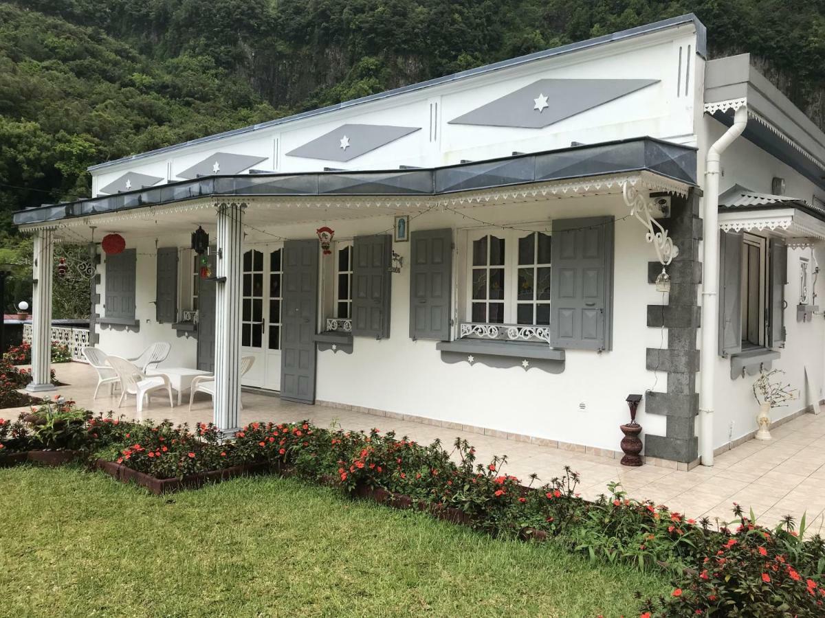 L'Escale Royale Bed & Breakfast Salazie Ngoại thất bức ảnh